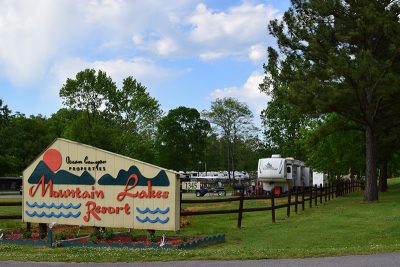 Mountain Lakes Resort Campground Langston Alabama -sign